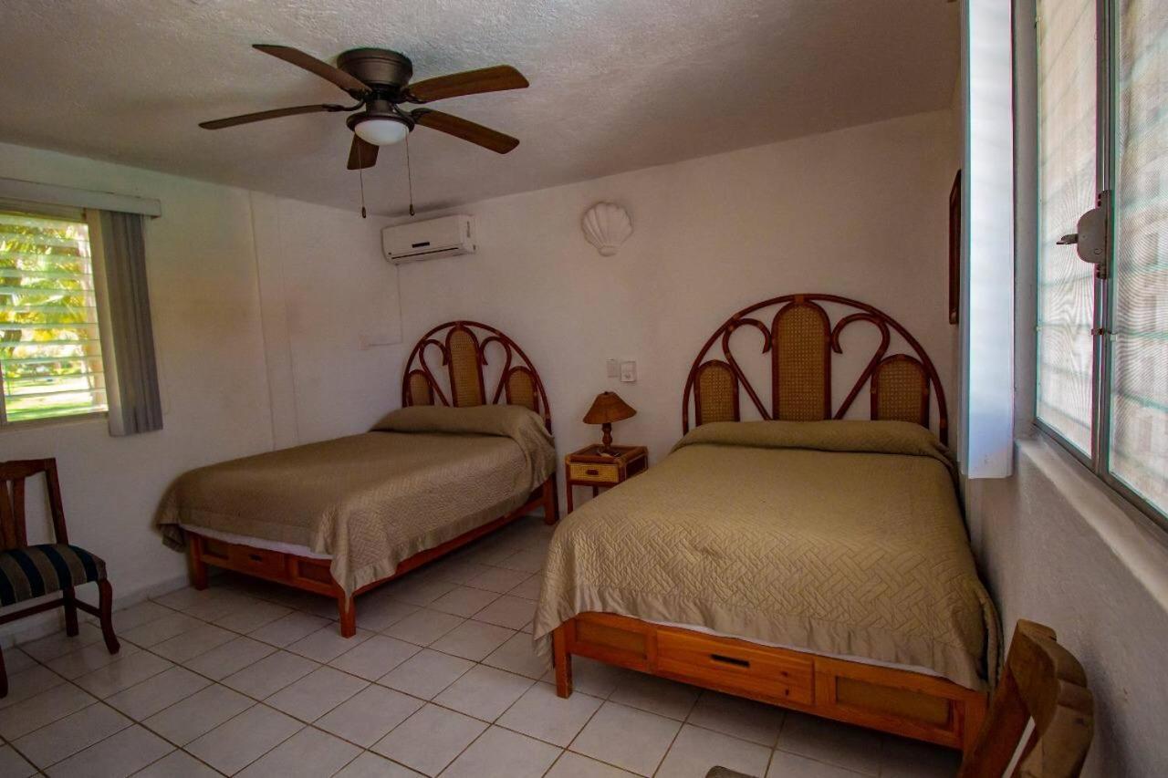 Villas Paraiso Manzanillo,Club Santiago Casa Playa Exteriör bild