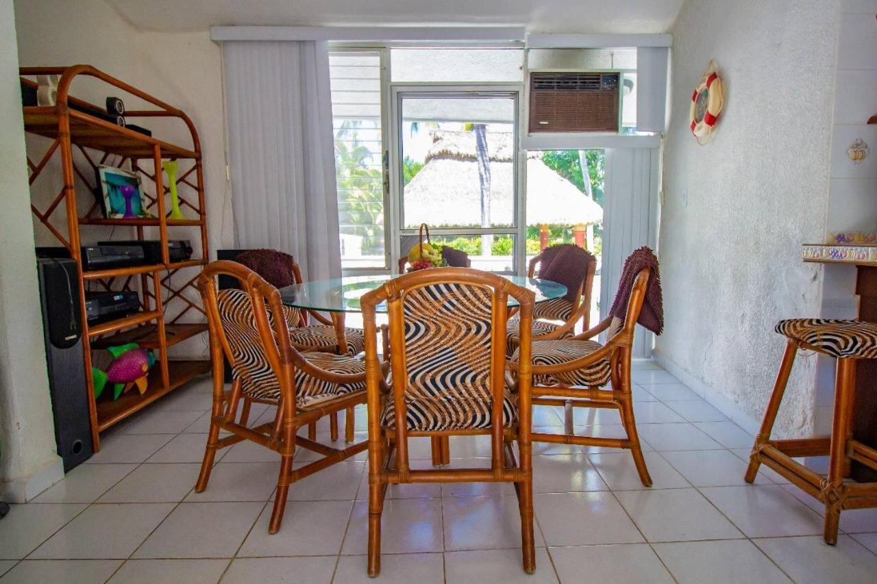 Villas Paraiso Manzanillo,Club Santiago Casa Playa Exteriör bild