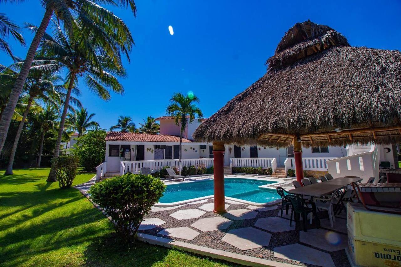 Villas Paraiso Manzanillo,Club Santiago Casa Playa Exteriör bild