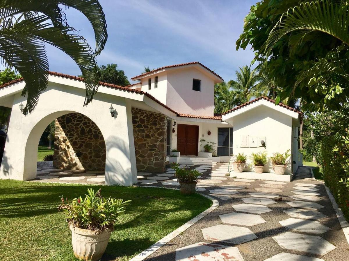 Villas Paraiso Manzanillo,Club Santiago Casa Playa Exteriör bild